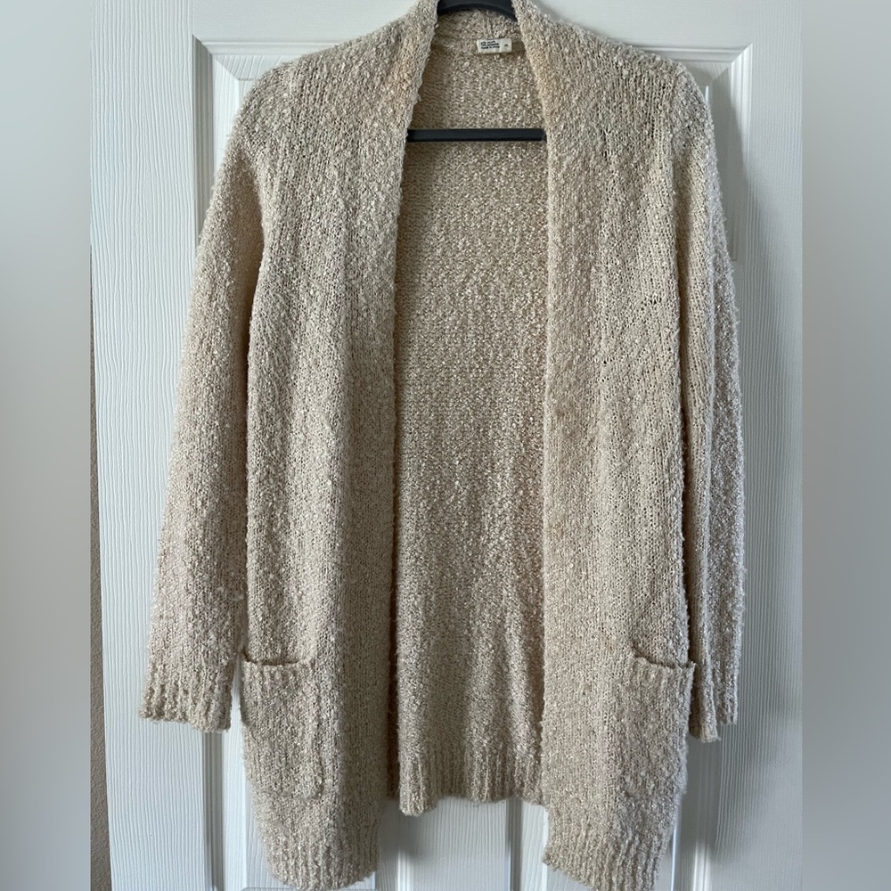 Full tilt brand, cream, sweater, size medium